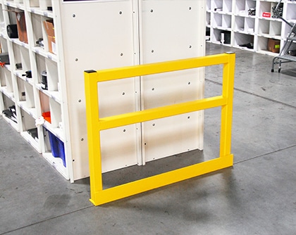 Wildeck shelving guard rail
